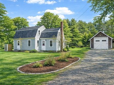 26 Division Rd, Dartmouth, MA, 02747