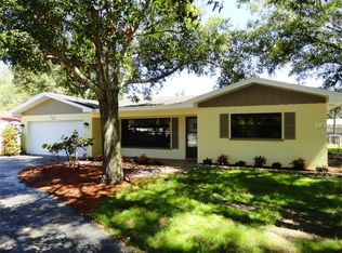 1634 Sunset Point Rd, Clearwater, FL 33755