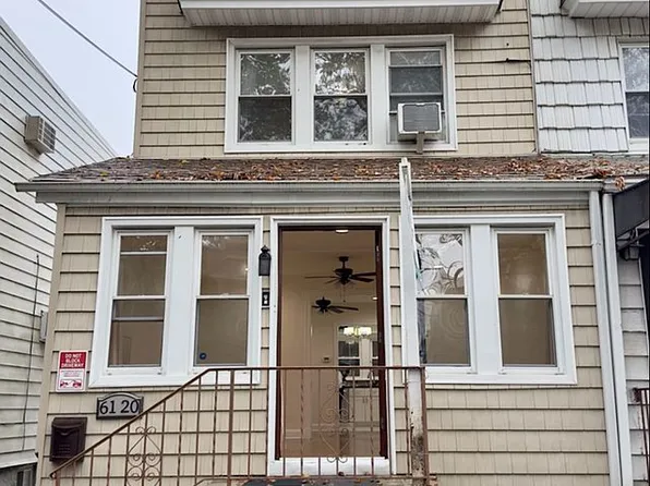 61-20 62nd St, Middle Village, NY 11379