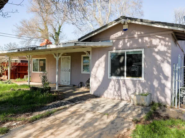 2867 Pinto Ln, Anderson, CA 96007