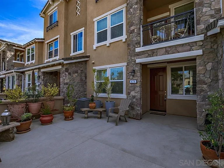 474 Prosperity Dr — Photo 4