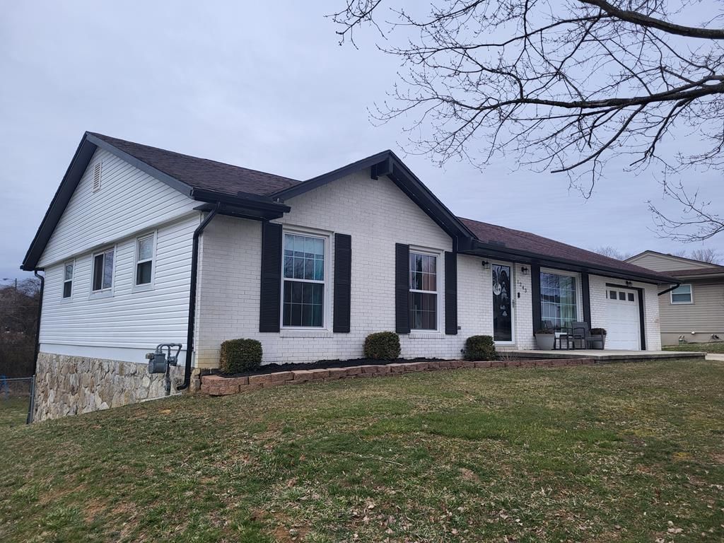 Real estate listing image