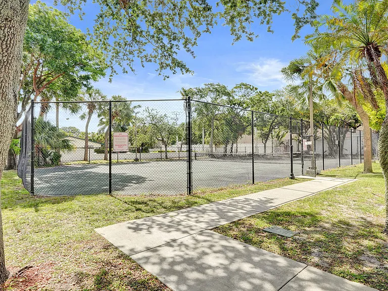Marina Oaks LLC — Photo 27
