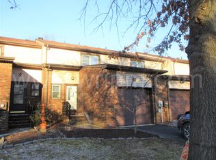 19 Chelsea Cir, Flemington, NJ 08822