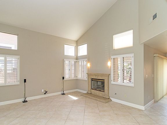 4th image of 3114 San Helena Dr