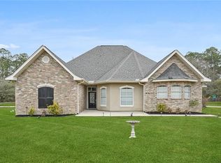 63082 Pine Acres Rd, Lacombe, LA 70445