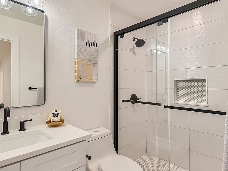 Upstairs Bathroom