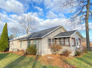 1745 W 639 N, Howe, IN 46746