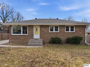 6125 Leighton Ave, Lincoln, NE 68505