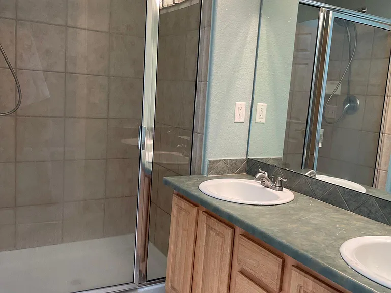 Master bathroom with dual sink vanity