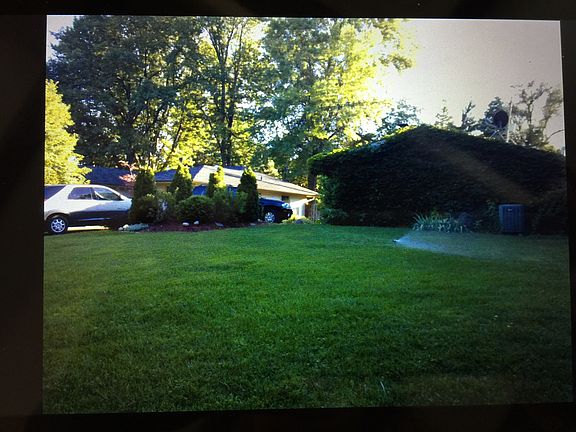 3rd image of 3505 S 31st St