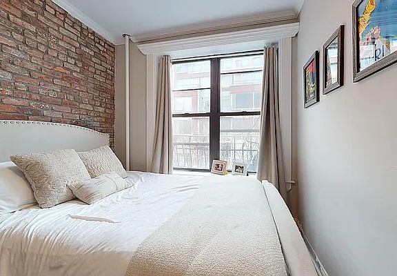 4th image of 416 E 13th St APT 5E