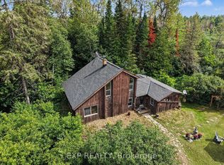 1798 Burnt Lands Rd, Ottawa, ON K0A 1L0