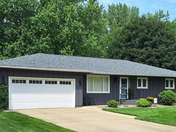 1009 23rd Ave W, Spencer, IA 51301