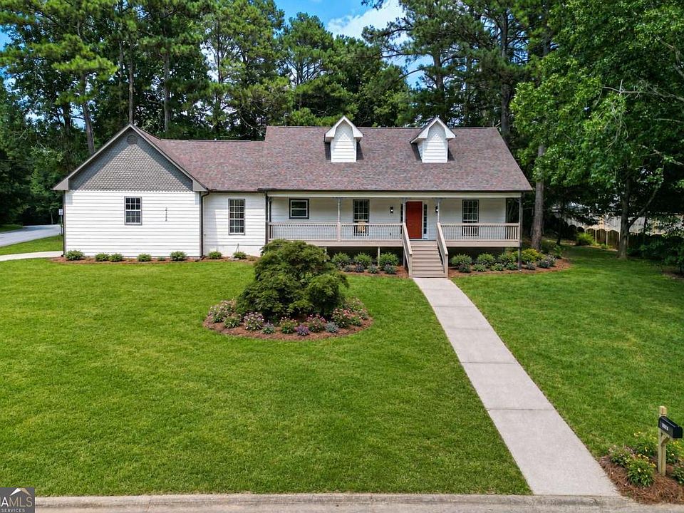 1st image of 2125 Brandon Acres Dr