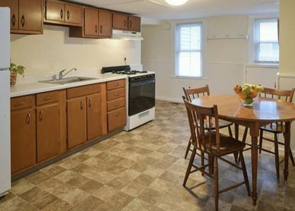 1st image of 22 Charnock St #1