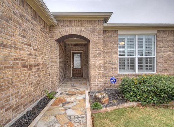 4th image of 307 Bartlett Peak Dr