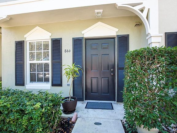 4th image of 860 Kokomo Key Lane #860