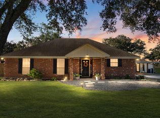 15924 Fm 442 Rd, Needville, TX 77461