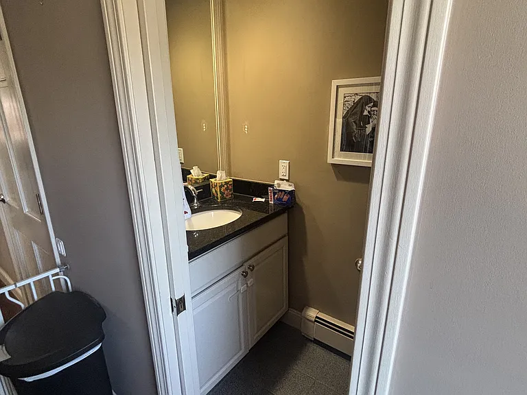 68 I St #4 — Photo 8