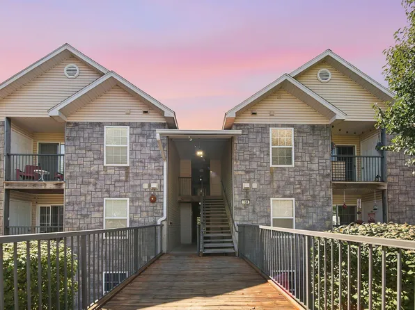 159 Vixen Circle Apt J, Branson, MO 65616