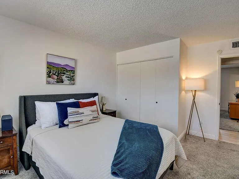 1015 E Concorda Dr — Photo 14