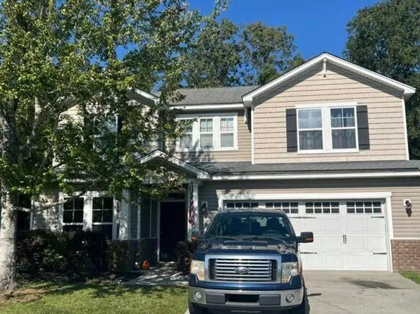 43 Salt Grass Cir, Richmond Hill, GA 31324