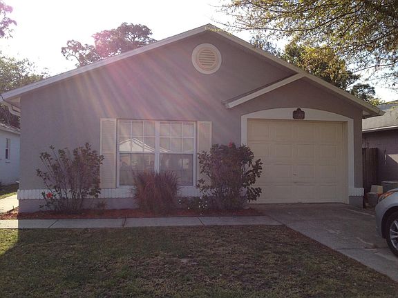 3rd image of 2204 Rose Brook Ct