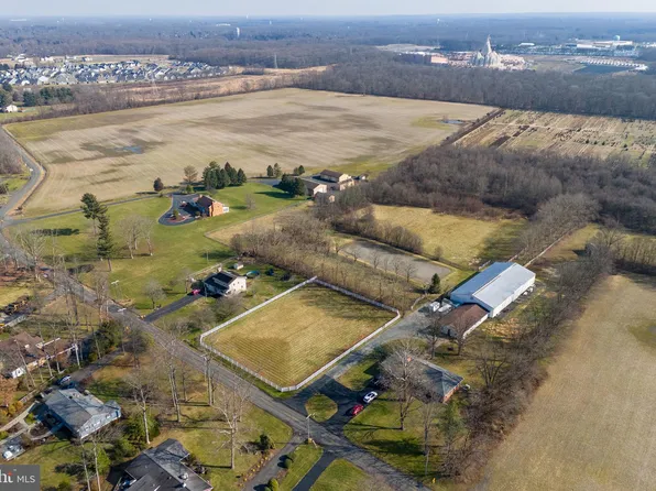 143 S Ln, Princeton Junction, NJ 08550