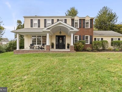10 Fox Chase Cir, Newtown Square, PA, 19073