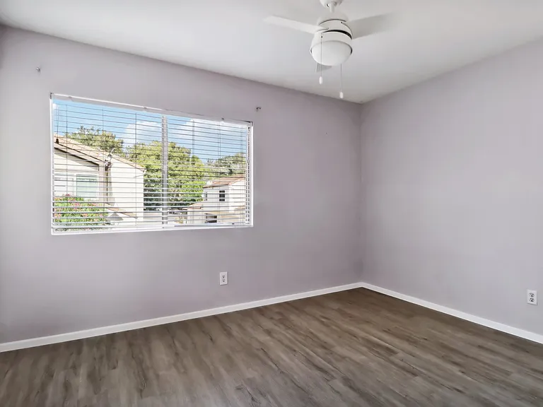 24686 Golfview Dr — Photo 39