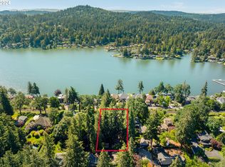 3520 Upper Dr, Lake Oswego, OR 97035
