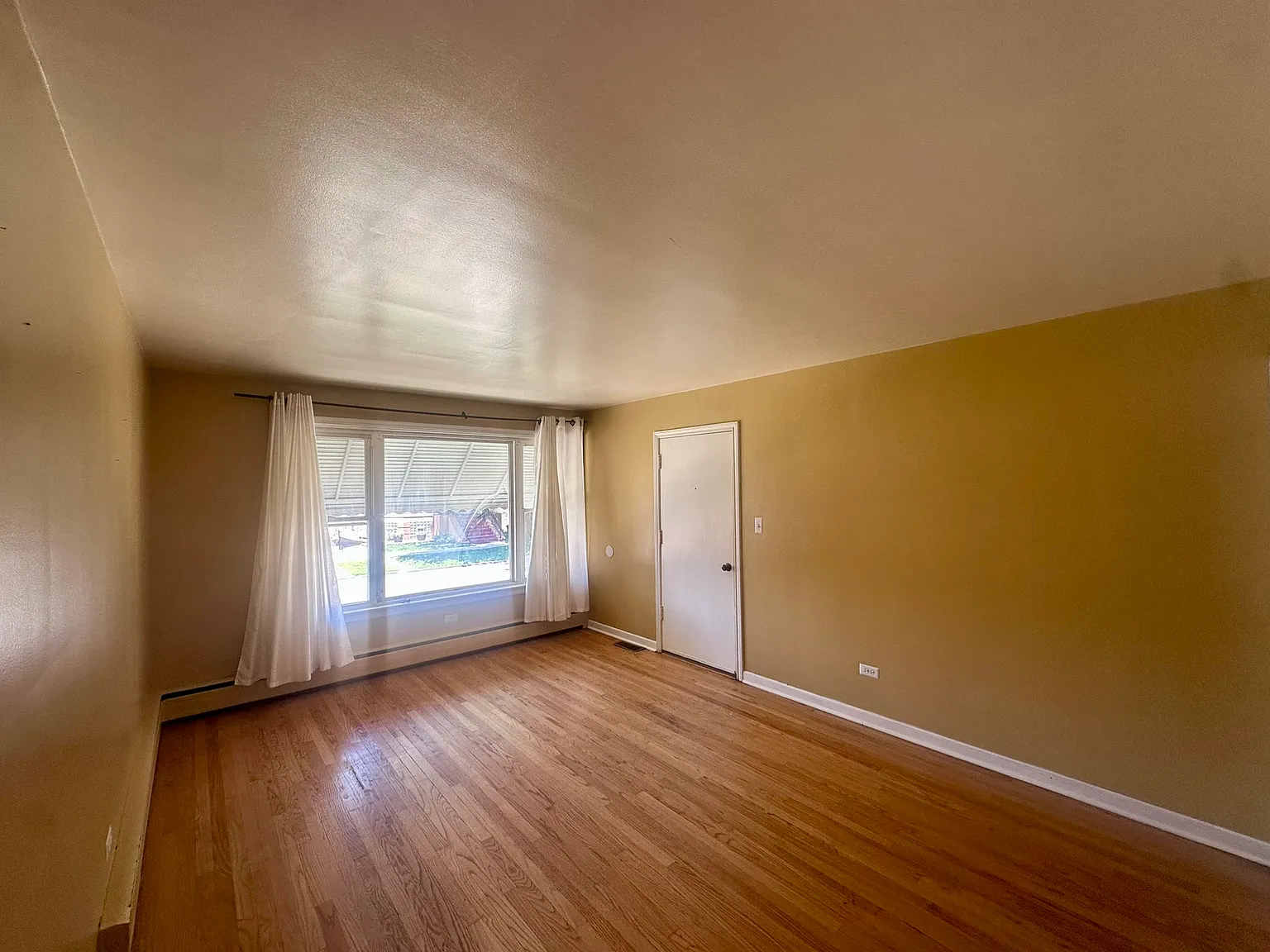S 57th Ct, Cicero — Photo 3