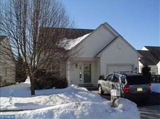 92 Longcross Rd, Limerick, PA 19468