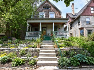 2057 N Cambridge Ave, Milwaukee, WI, 53202