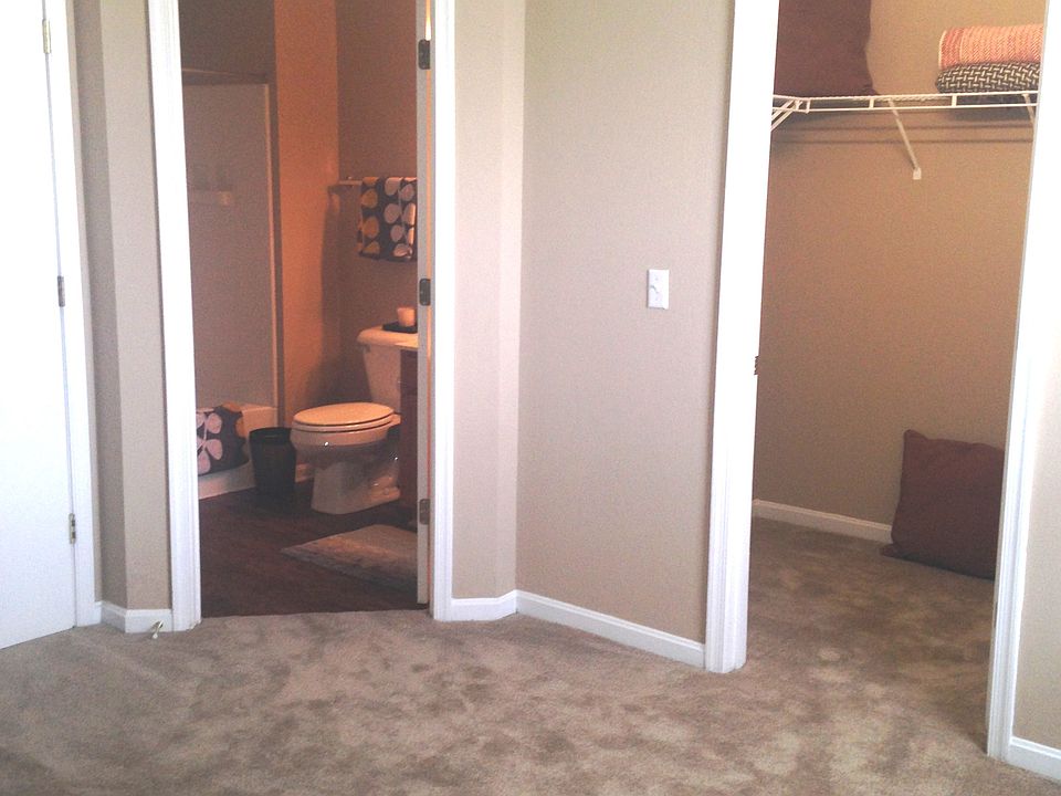 2nd image of 2401 Martins Landing Cir APT 732