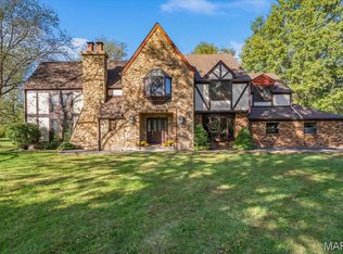 5261 White Oak Dr, Smithton, IL 62285