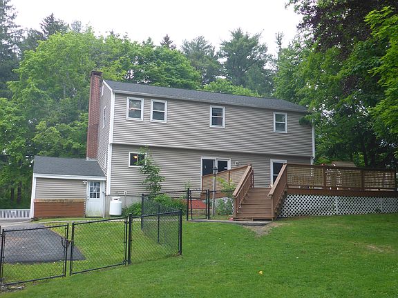 2nd image of 468 Portsmouth Ave