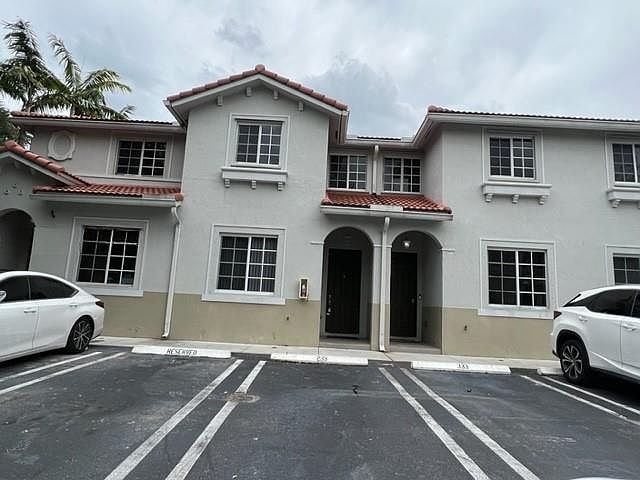 1st image of 21111 NW 14th Pl #2-31