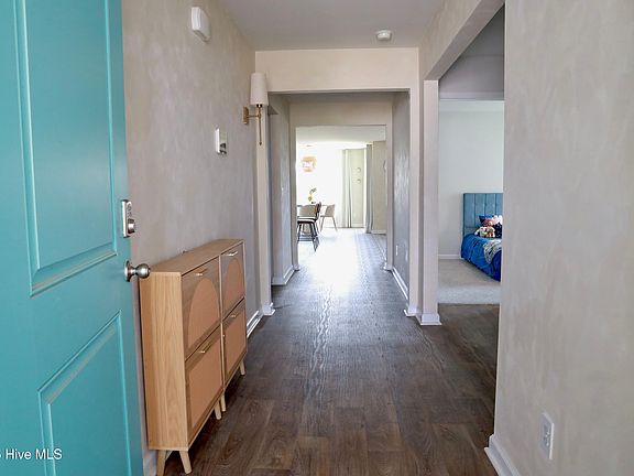 2nd image of 1146 King Eider Way