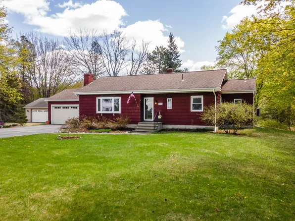 233 Old County Road, Hampden, ME 04444
