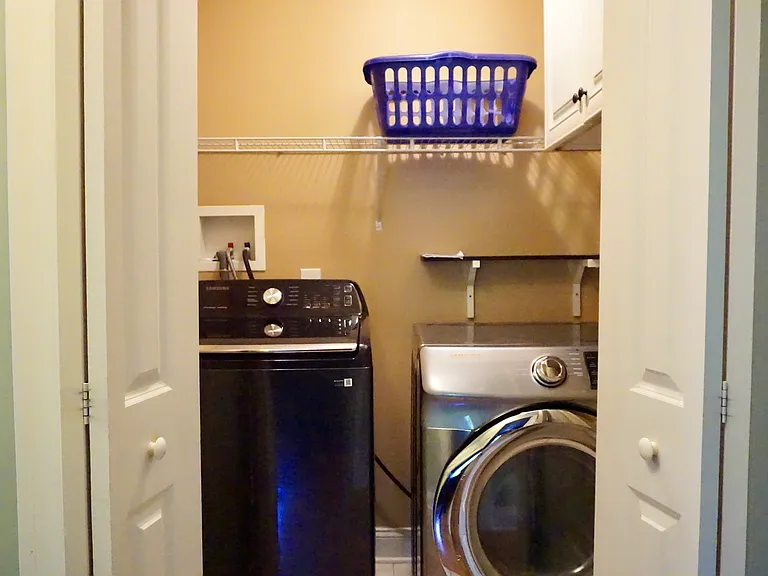 4328 Madison Ave — Photo 11