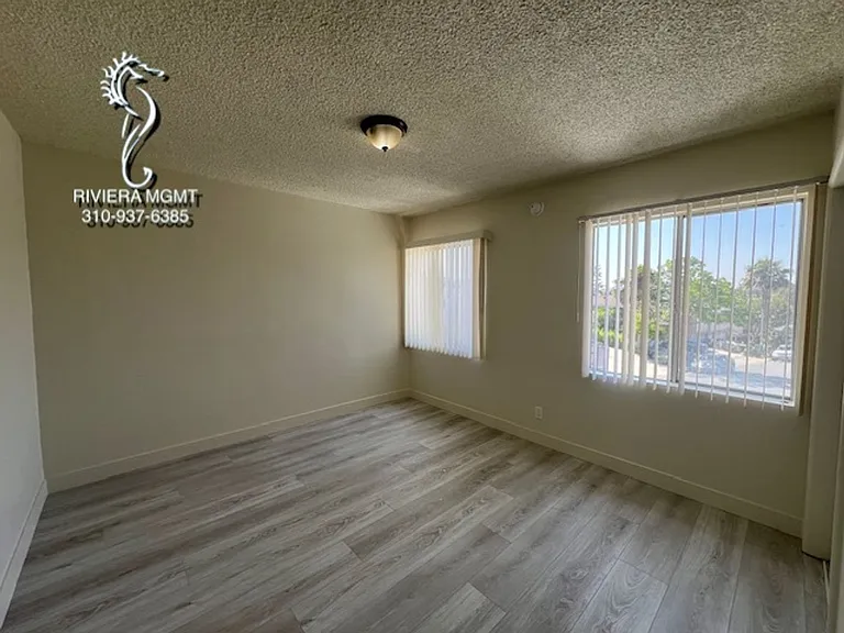 620-621 Hardin Dr — Photo 10
