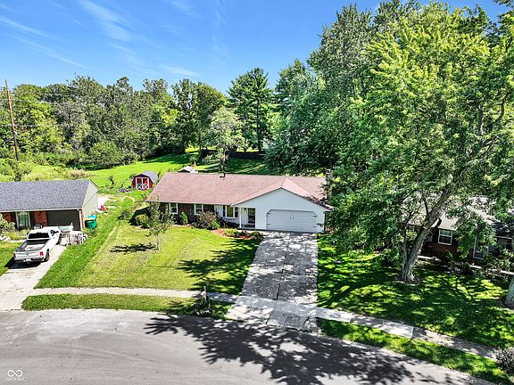 2nd image of 1105 Brookside Ln