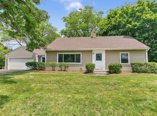 4706 Manheim Rd, Rockford, IL 61108