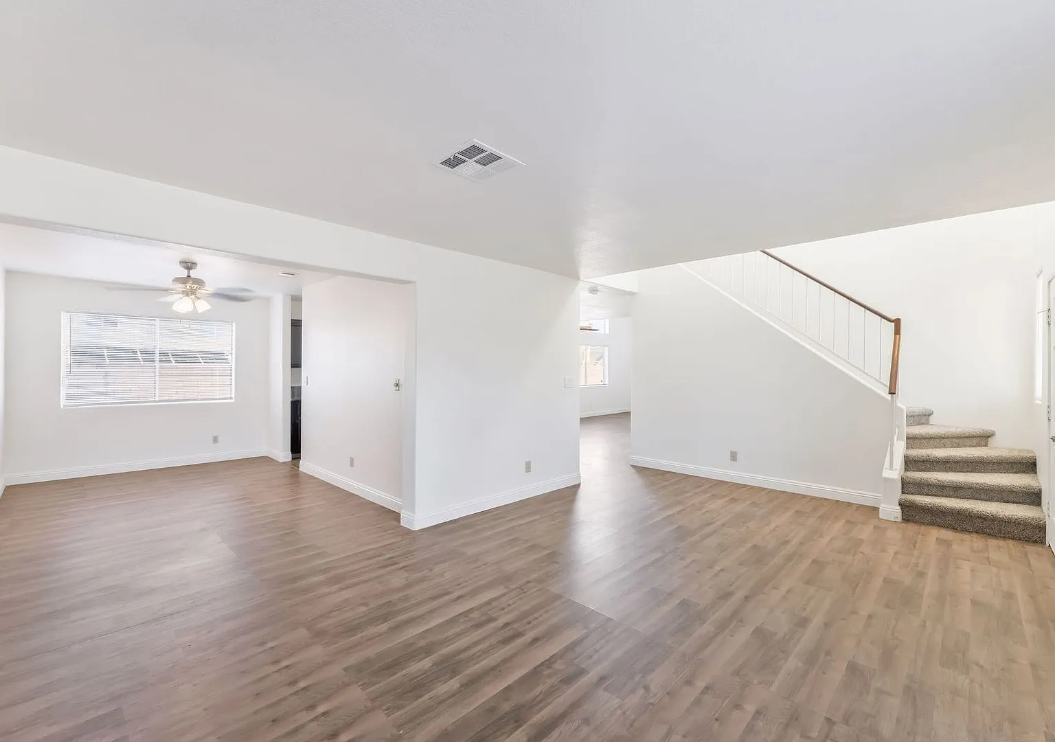 Spacious 3-Bedroom Home With Large Loft & No Hoa! — Photo 3