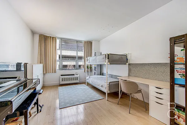 Sold by Compass | media 9