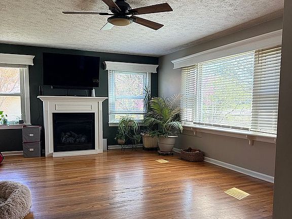 5th image of 1512 Grapevine Rd