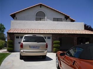 13980 Evergreen Ln, Victorville, CA 92395