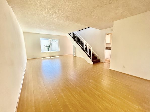 314 W 223rd St APT 14